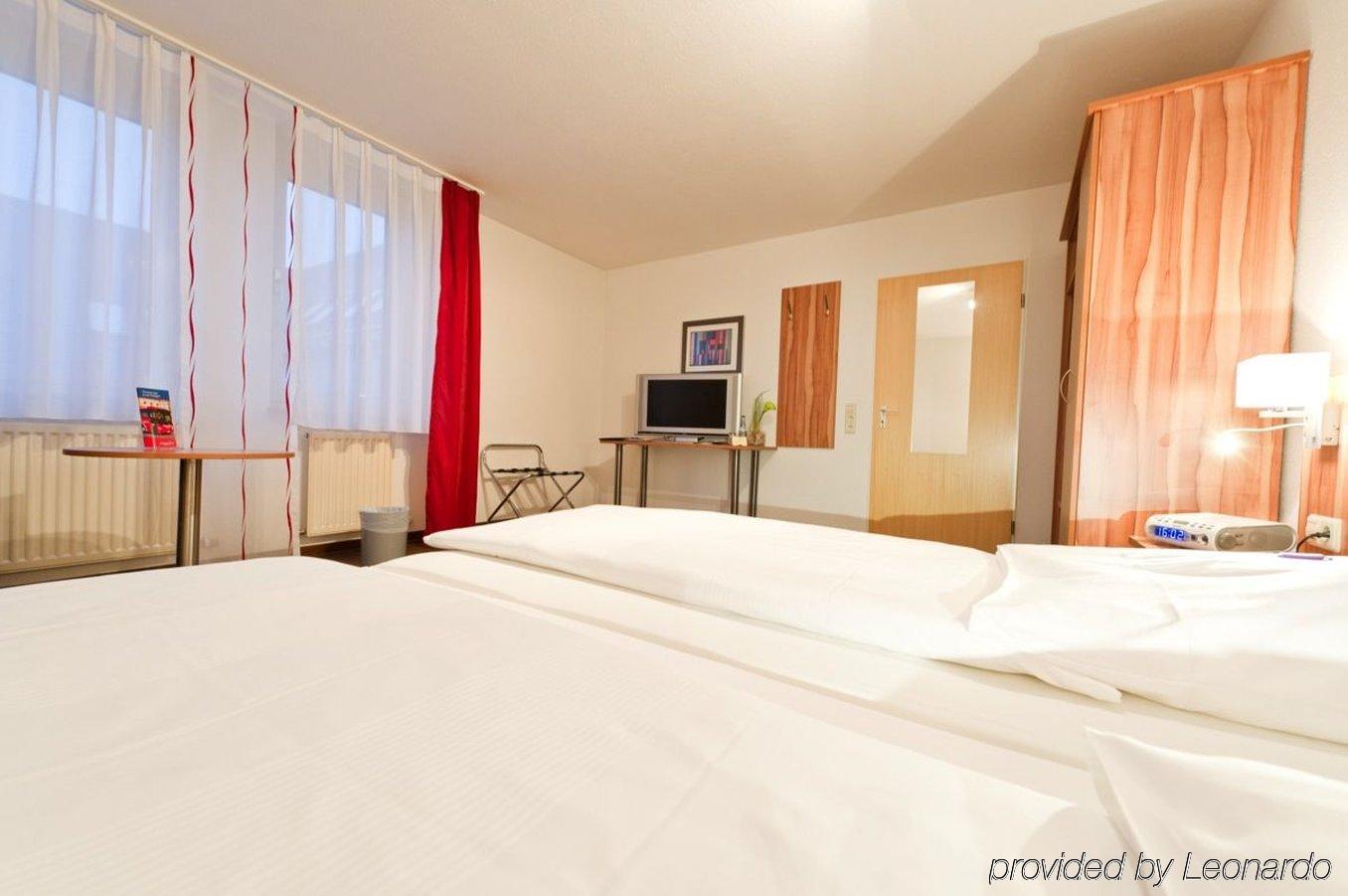 Hotel Domino Στουτγκάρδη Εξωτερικό φωτογραφία