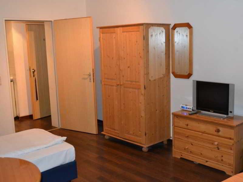 Hotel Domino Στουτγκάρδη Εξωτερικό φωτογραφία